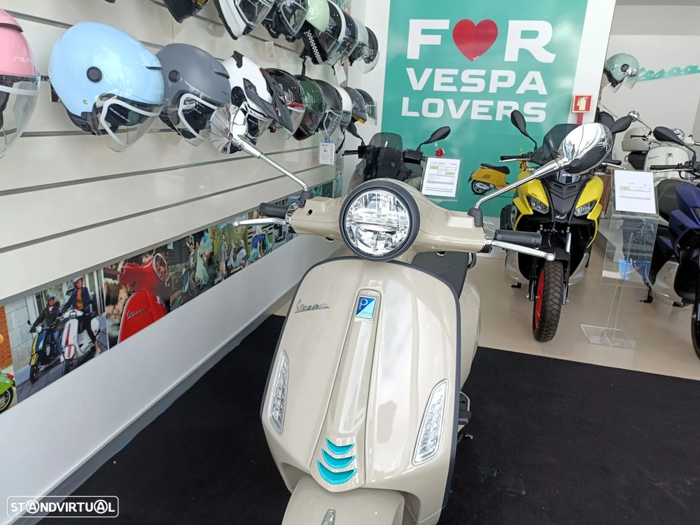 Vespa Primavera S 125 - 4
