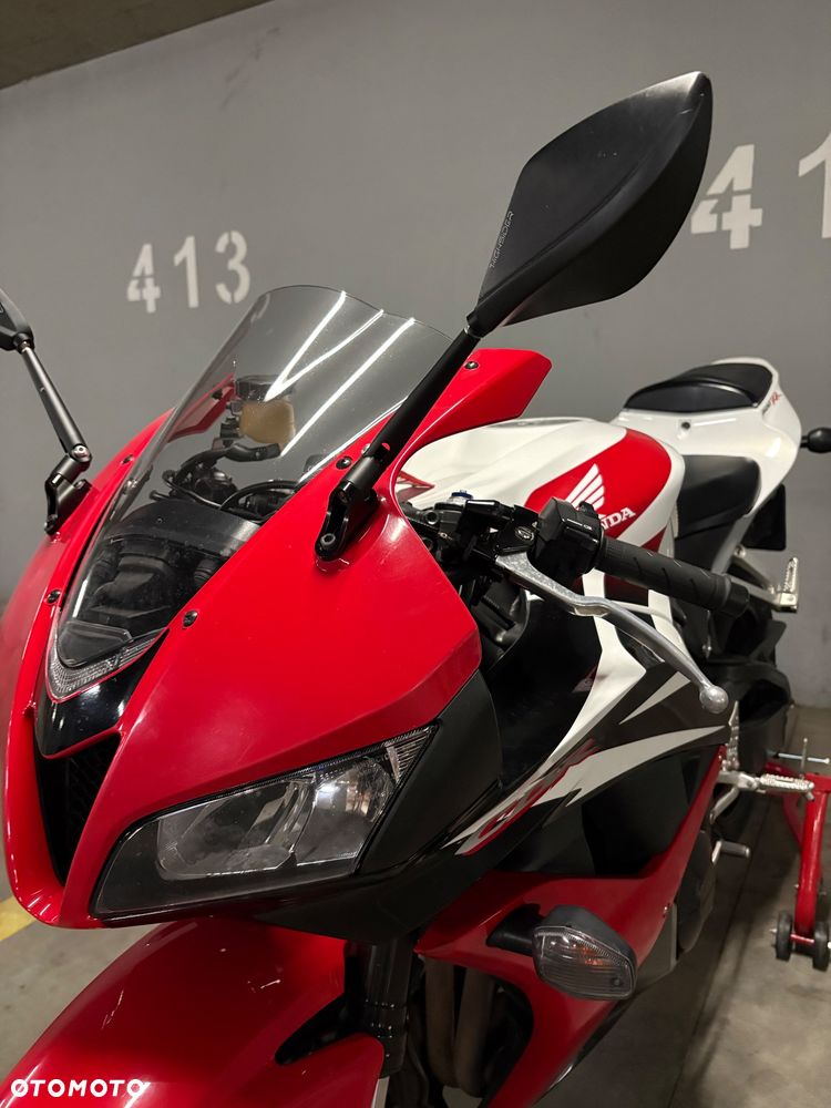 Honda CBR - 18