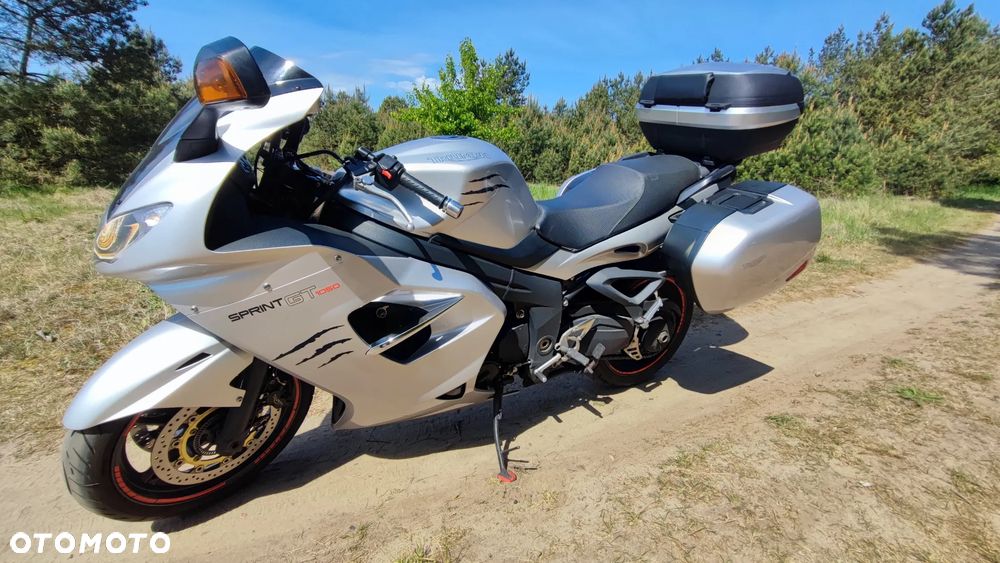 Triumph Sprint - 2