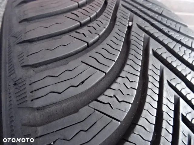 215/60/R16  99H Extra lod Michelin Alpin 5 - 4