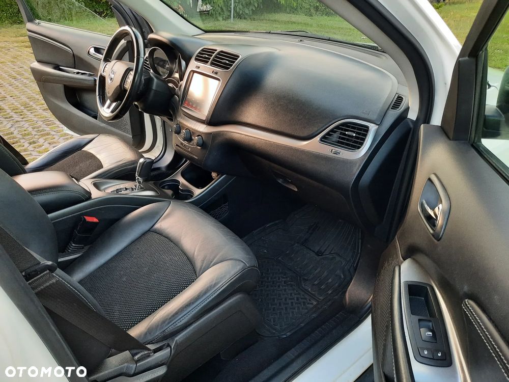 Dodge Journey - 15