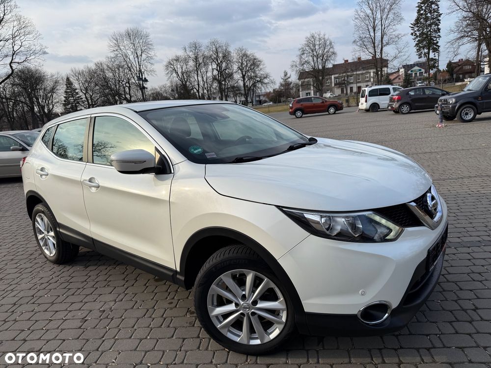 Nissan Qashqai 1.2 DIG-T N-Vision - 10
