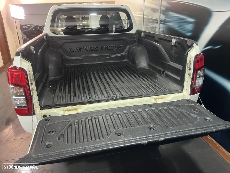 Mitsubishi L200 2.3 DI-D 4WD Cabine Dupla - IVA Dedutível - 8