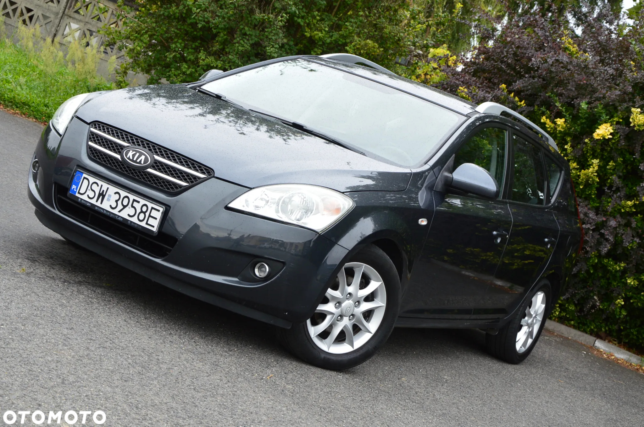 Kia Ceed Cee'd 2.0 crdi Comfort + - 2