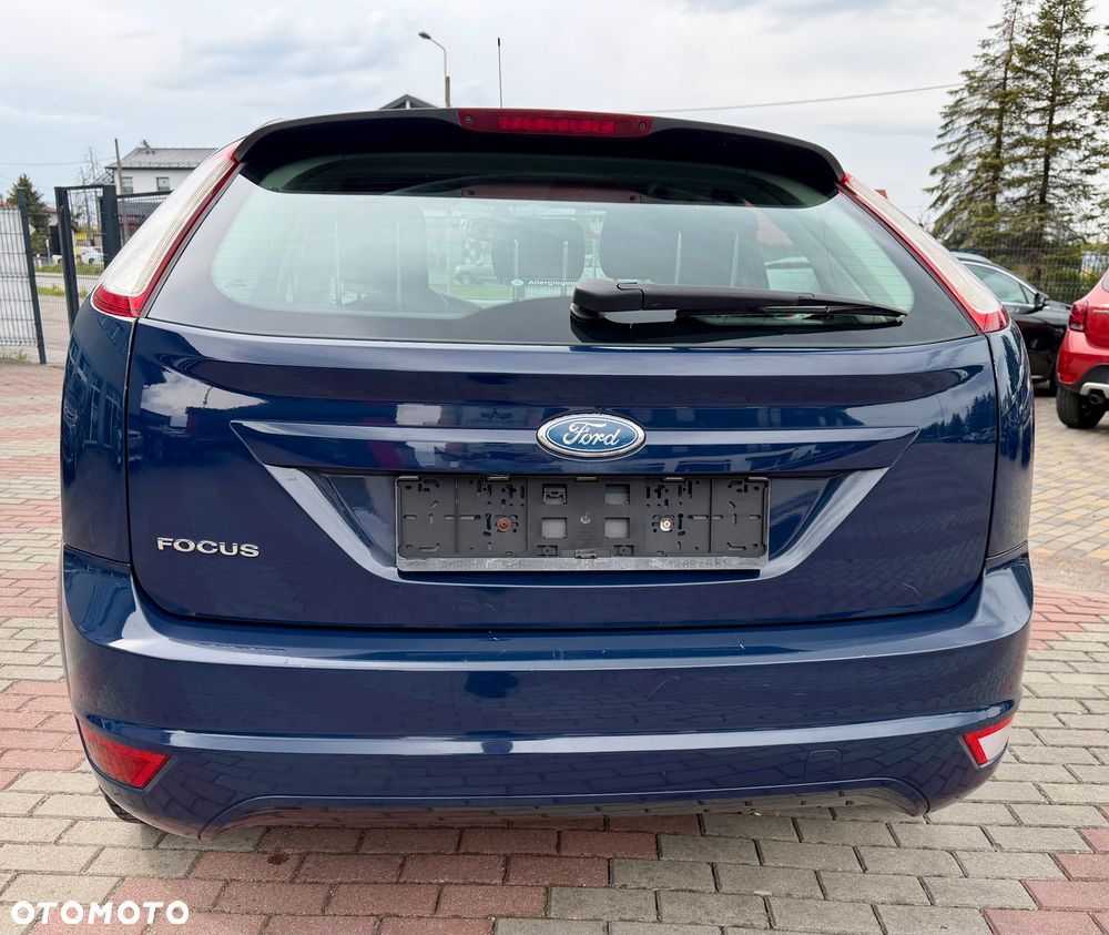 Ford Focus 1.4 16V Style+ - 8