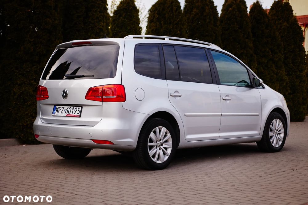 Volkswagen Touran 1.6 TDI DPF BlueMotion Technology DSG Highline - 7