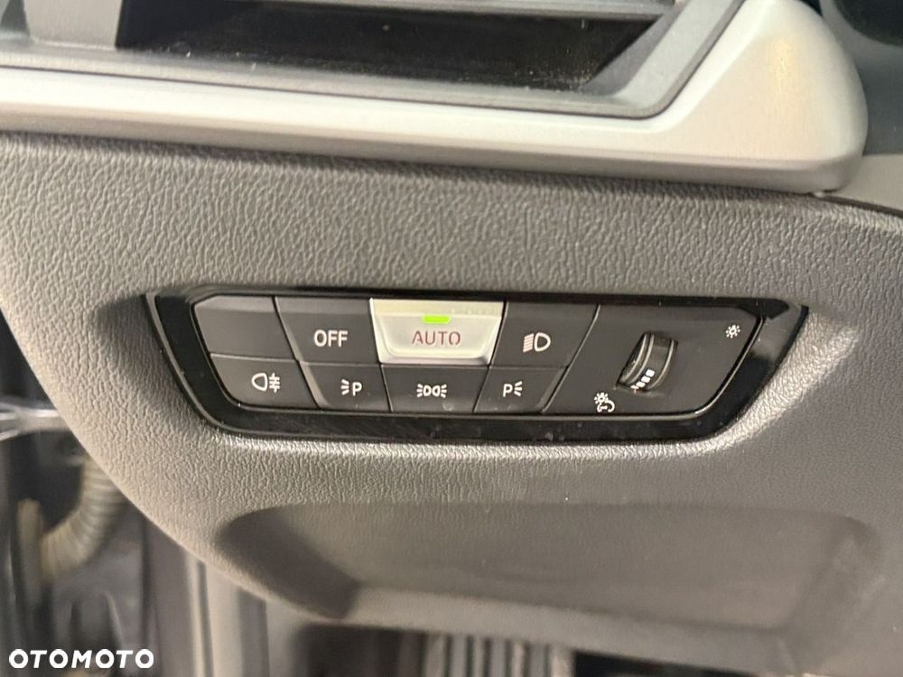 BMW Seria 3 - 27