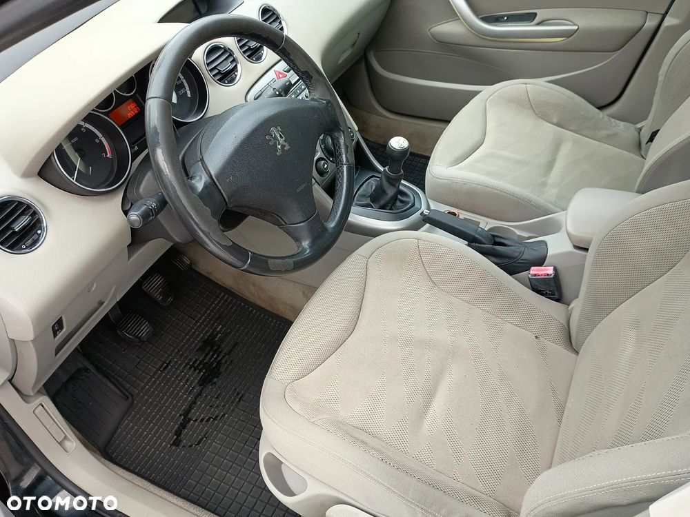 Peugeot 308 - 12