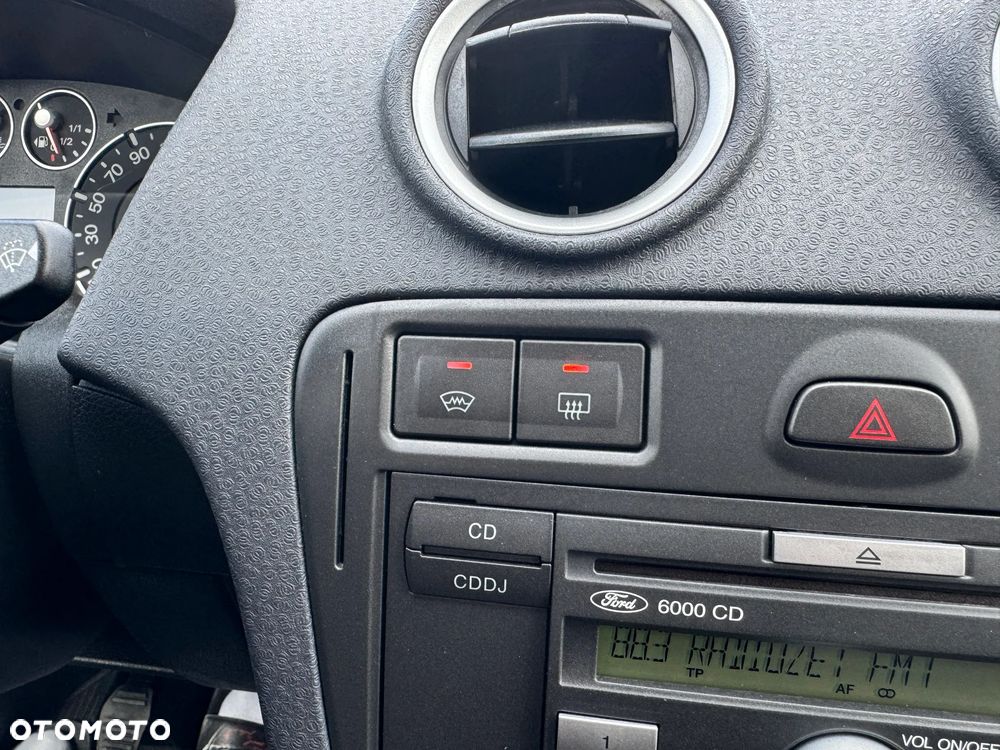 Ford Fusion 1.6 Elegance - 21