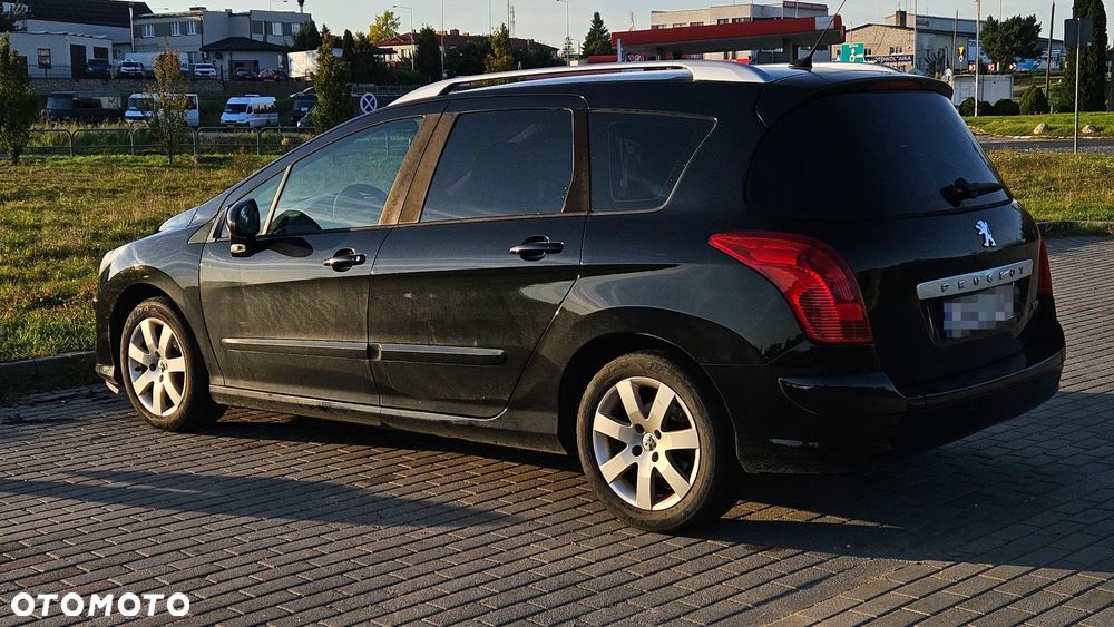 Peugeot 308 - 4