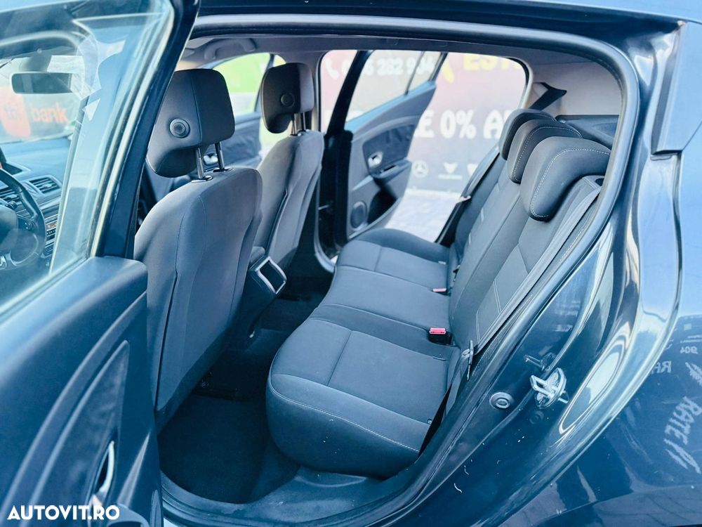 Renault Megane - 7