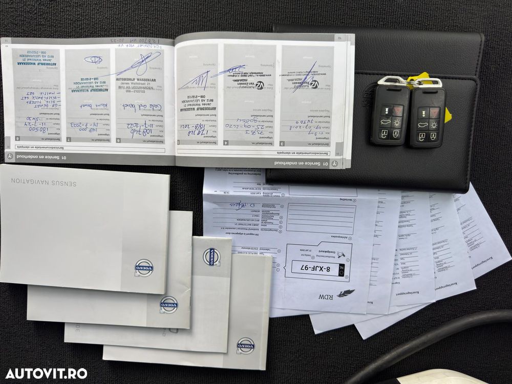 Volvo V60 D6 Twin Engine Geartronic RDesign - 39