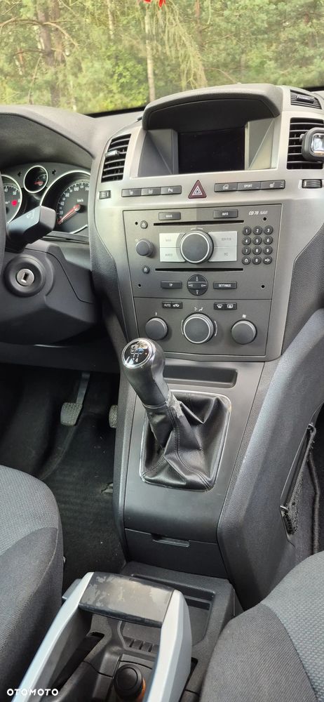 Opel Zafira 1.8 Enjoy - 9