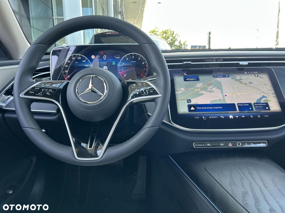 Mercedes-Benz Klasa E - 12