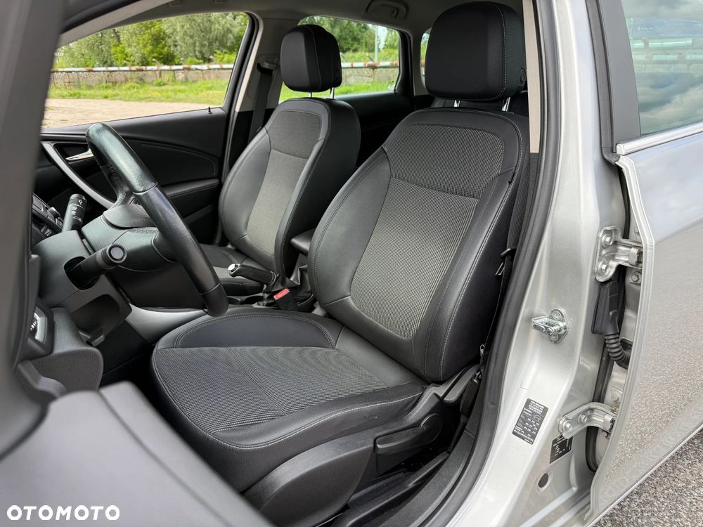 Opel Astra 1.4 Turbo Active - 4