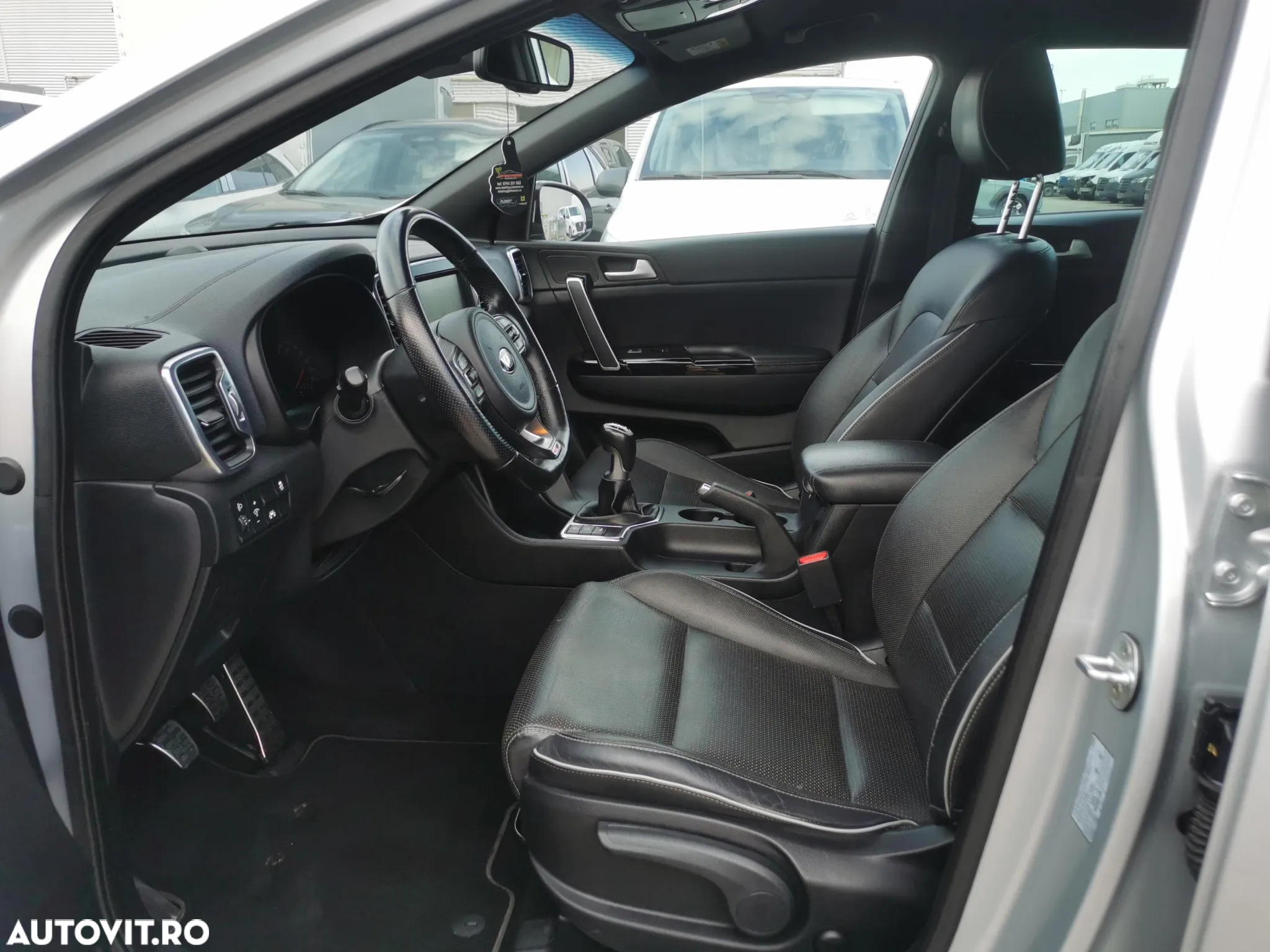 Kia Sportage - 12