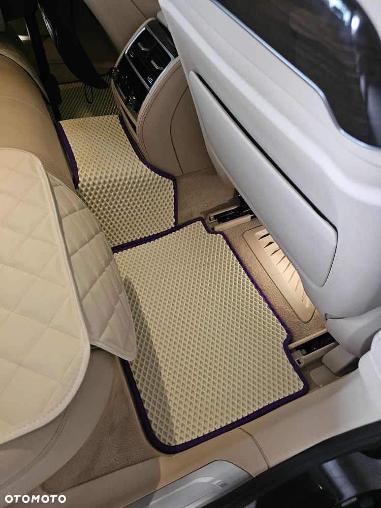 BMW Seria 7 750d xDrive - 37