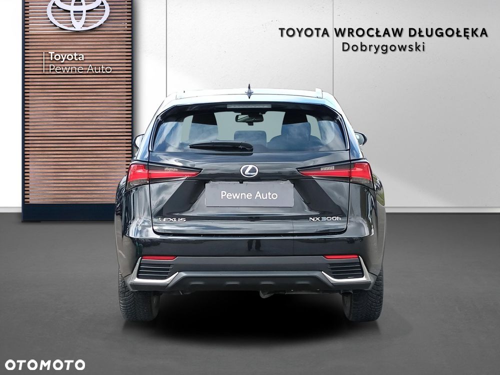 Lexus NX 300h Elegance + Business AWD - 6