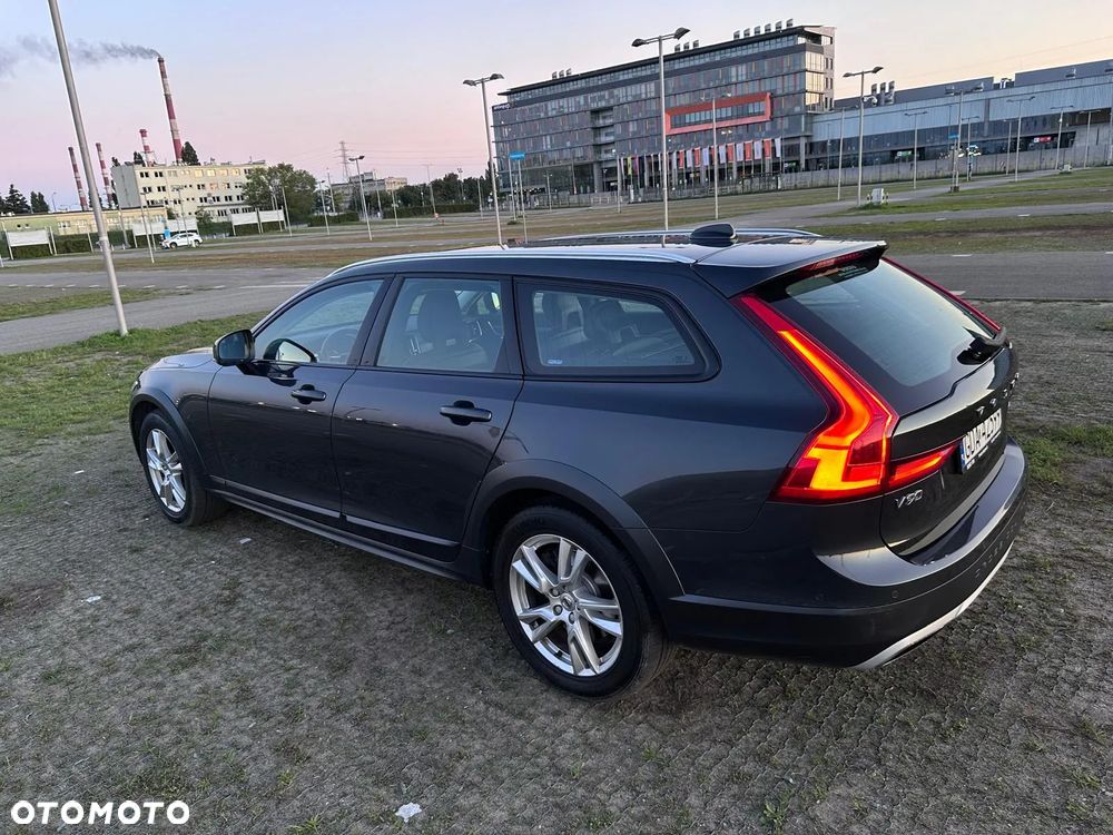 Volvo V90 D5 AWD Inscription - 6