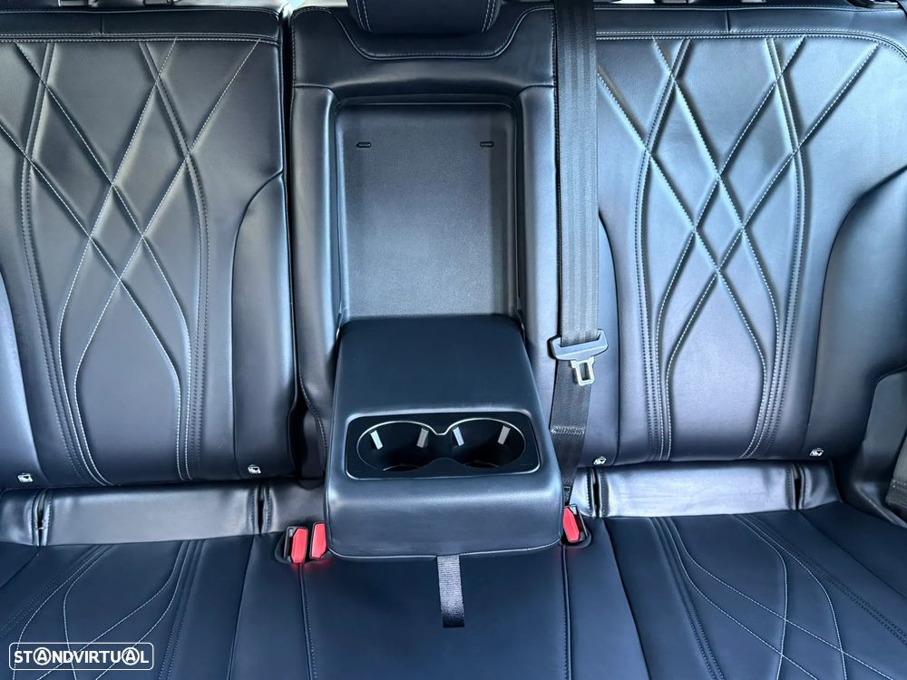 Ford Mustang Mach-E Standard - 46