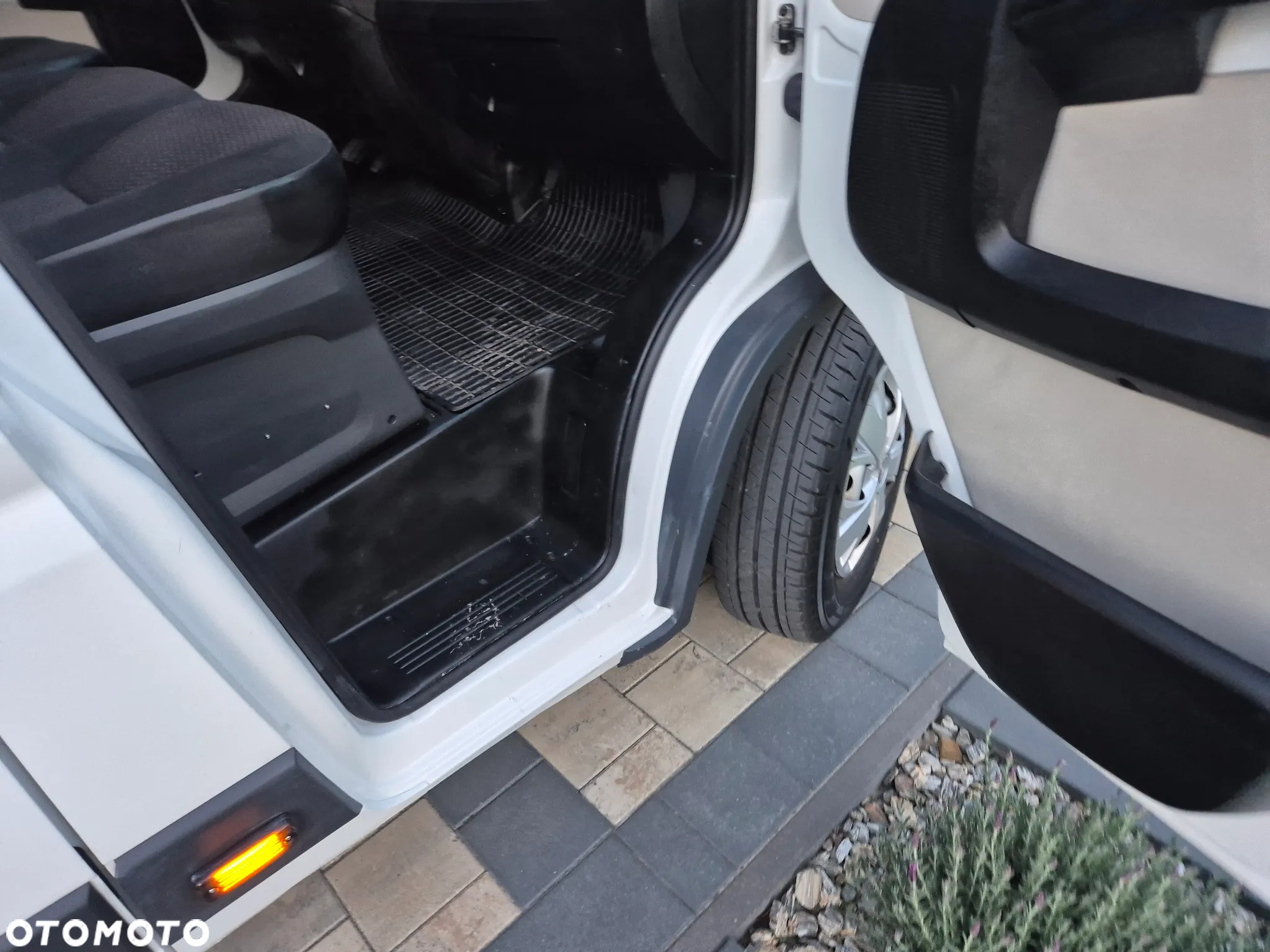 Peugeot BOXER 2.2 150KM KLIMA MAX BRYGADÓWKA L4H2 6 OSÓB - 19