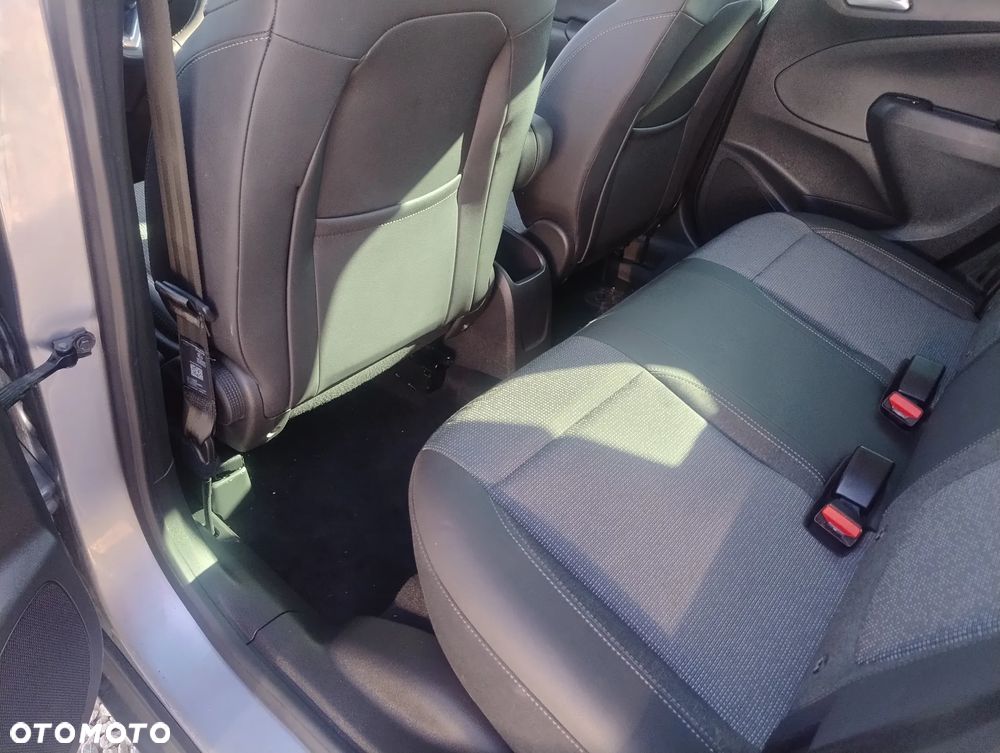 Opel Crossland X - 10