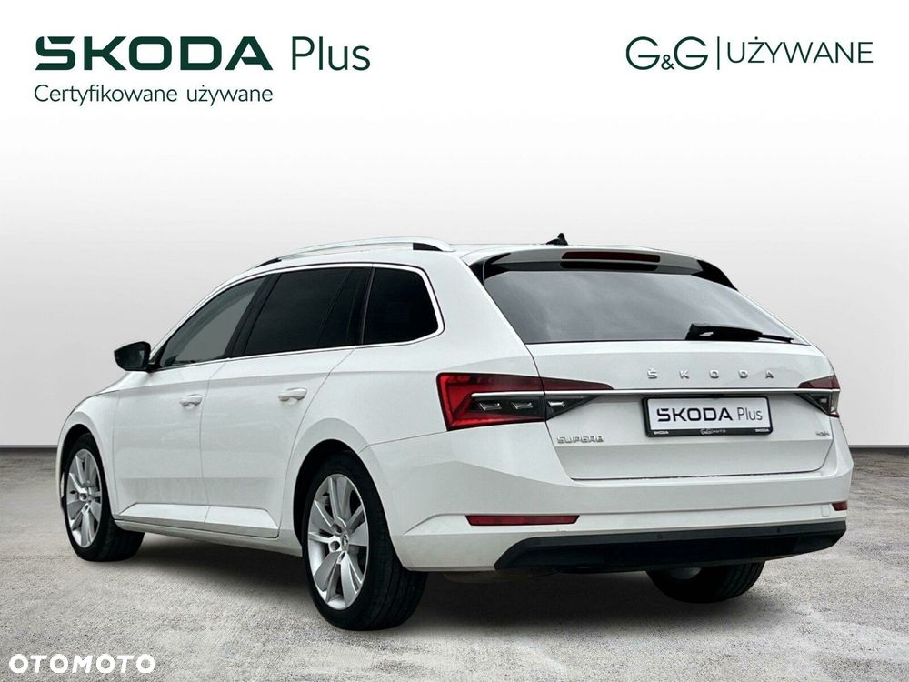 Skoda Superb 2.0 TDI SCR 4x4 Style DSG - 3