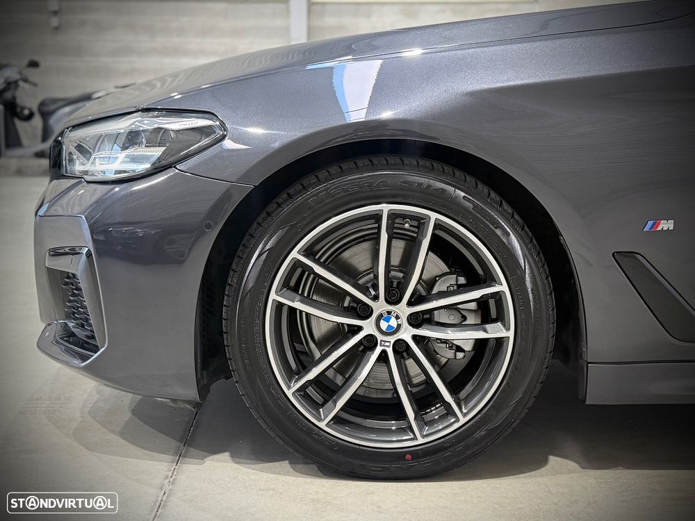 BMW 520 d Pack M Auto - 36