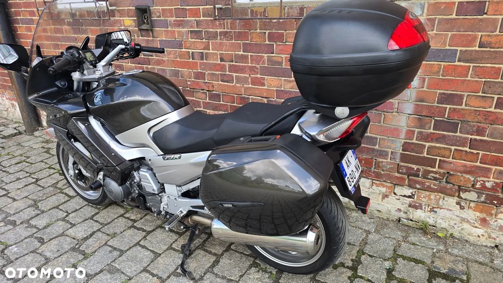 Yamaha FJR - 11