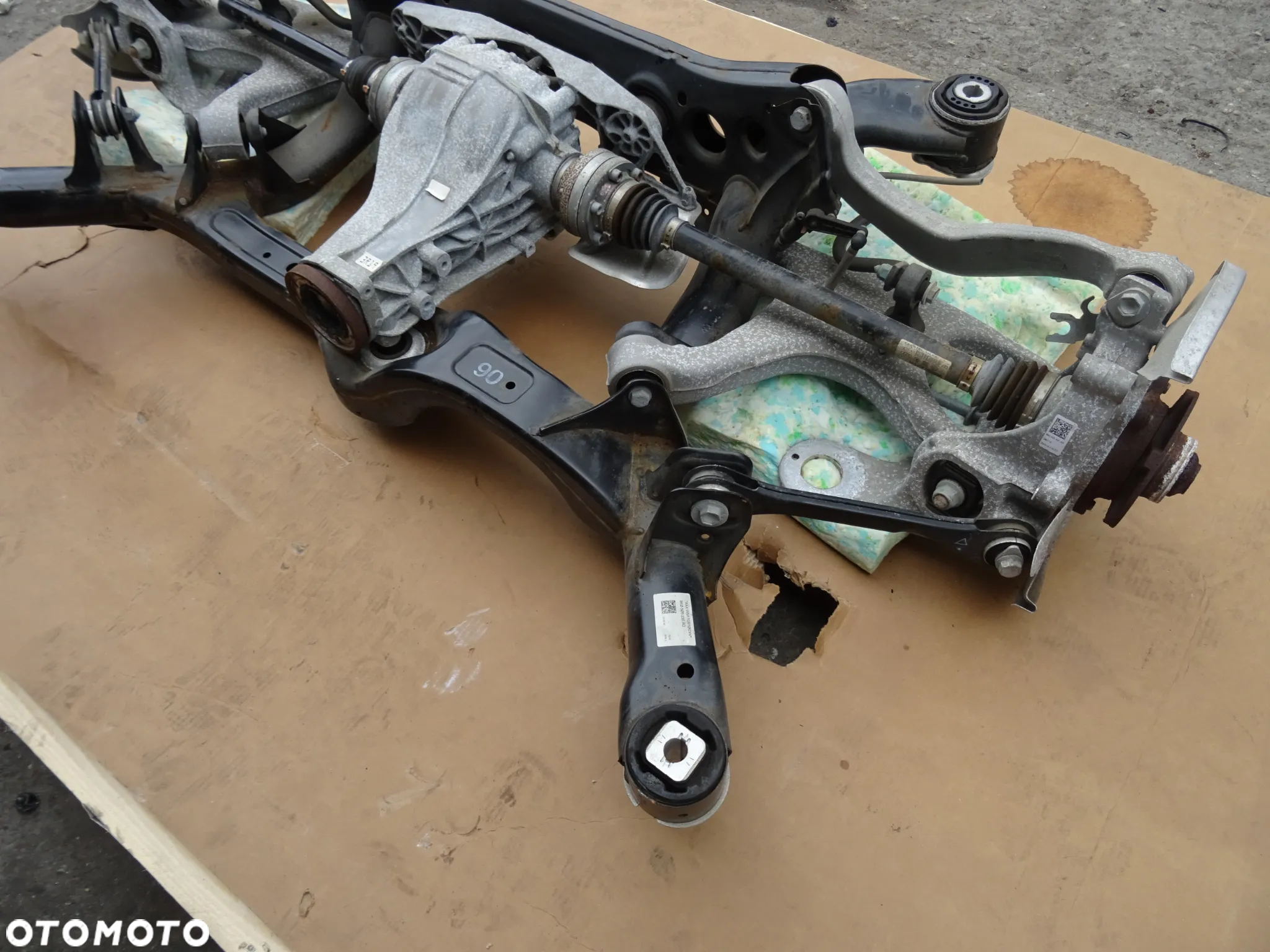 8K0505235AQ Belka sanki tyl wozek Audi A4 A5 8T Quattro czesci - 3