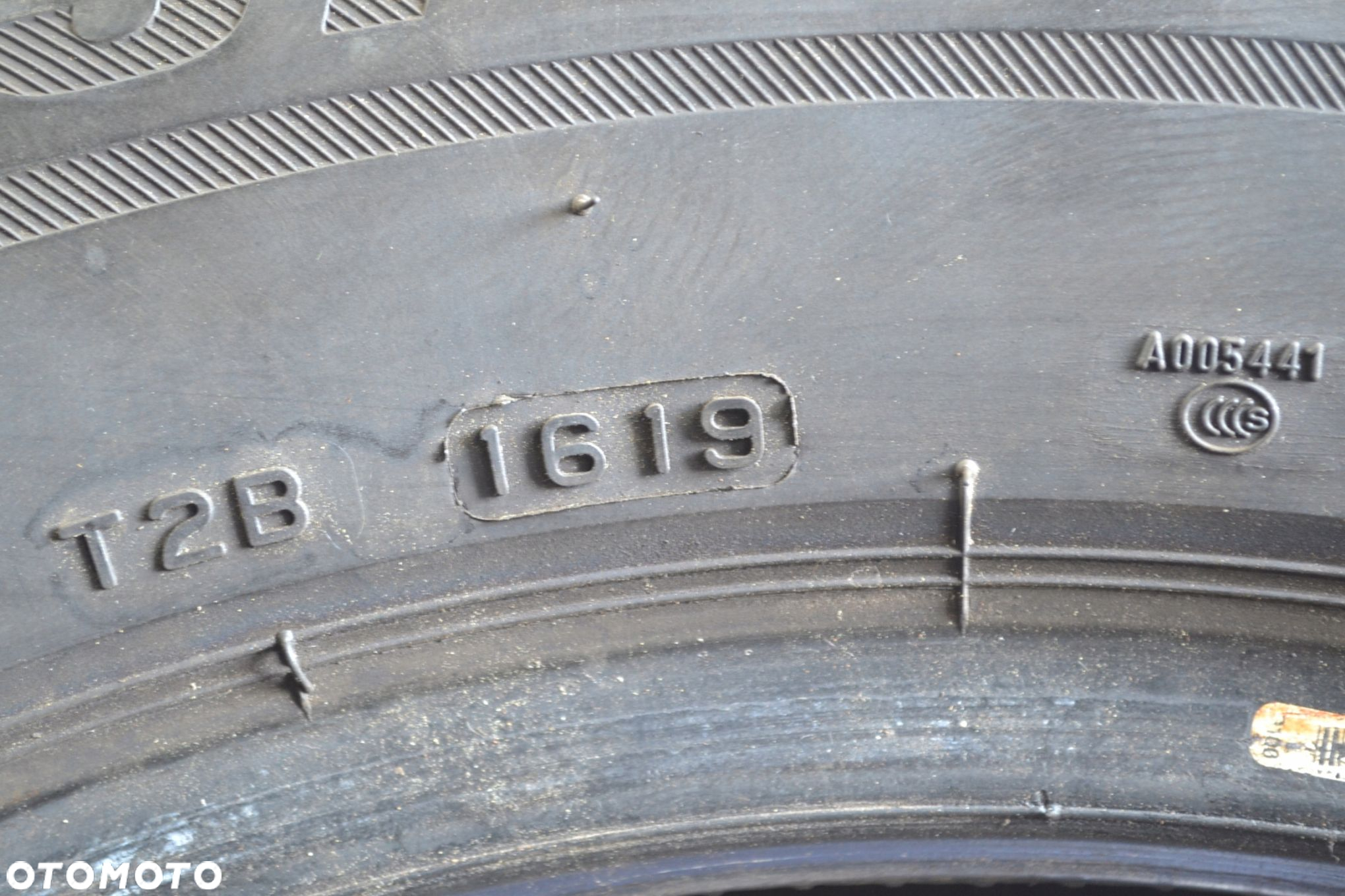 215/65R17 99H BRIDGESTONE BLIZZAK LM001 x2szt 8566z - 4
