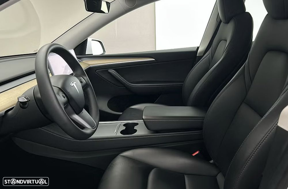 Tesla Model Y Tração Traseira - 6