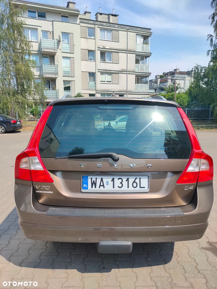 Volvo V70 D4 Momentum - 3
