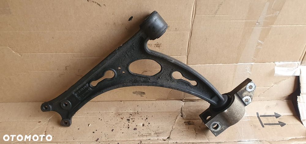 Wahacz lewy przód przedni VW Touran 1K0407153G - 1