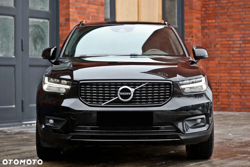 Volvo XC 40 D3 Geartronic R-Design - 2