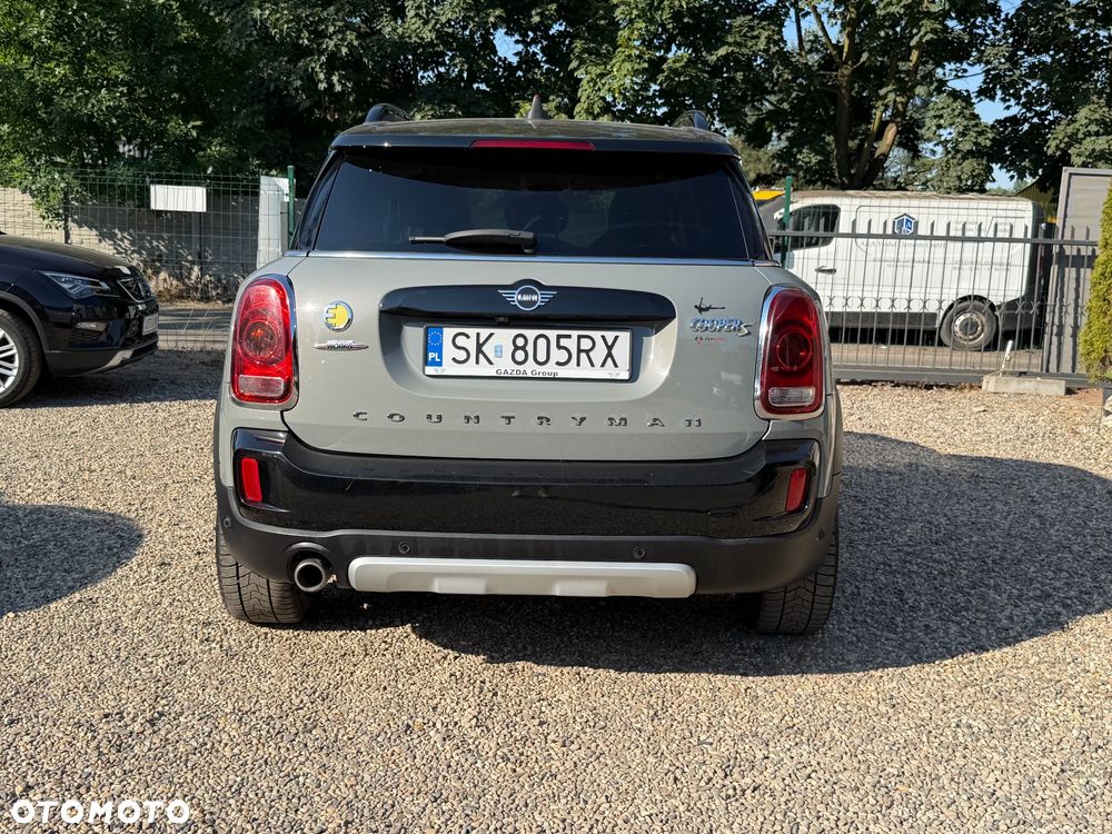 MINI Countryman Cooper SE ALL4 John Cooper Works Trim - 6