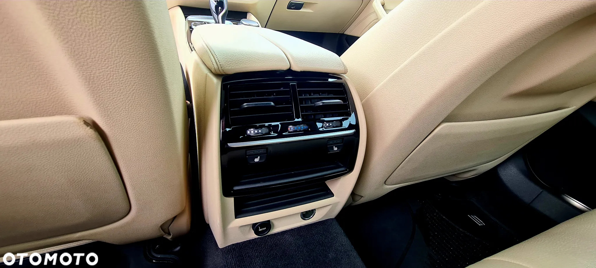 BMW Seria 5 530i xDrive M Sport sport - 23