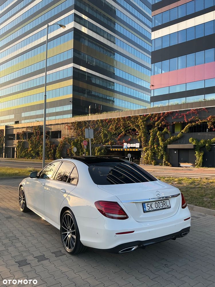 Mercedes-Benz Klasa E 220 d 4-Matic AMG - 11