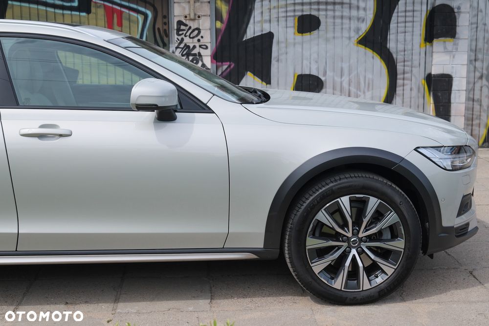 Volvo V90 Cross Country B6 B AWD Pro - 4