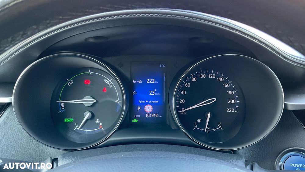 Toyota C-HR 1.8 HSD 4x2 CVT C-enter - 18
