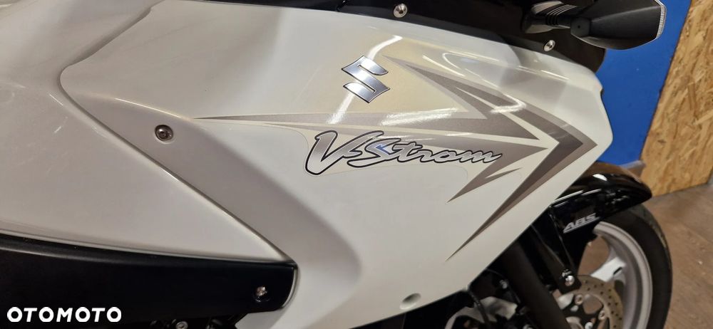 Suzuki V-STROM - 8