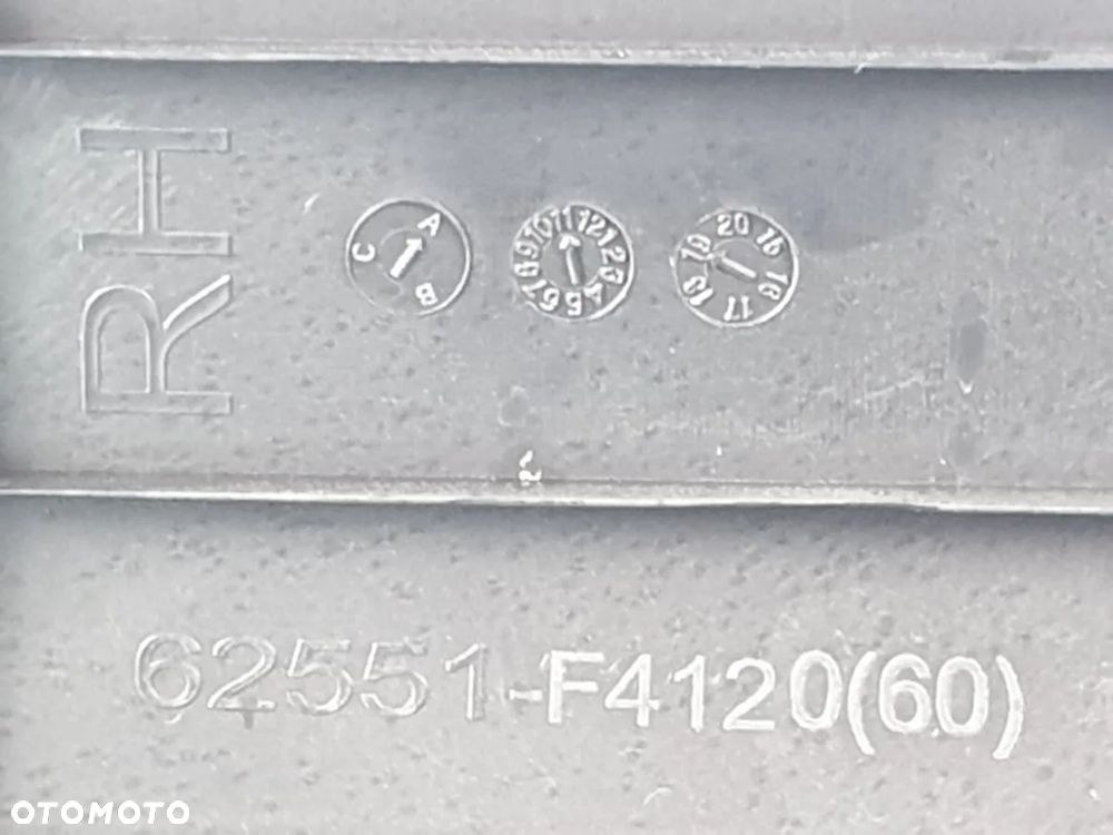 TOYOTA C-HR 19-23r Poszycie Osłona Słupka Tył Prawa Lewa - 4