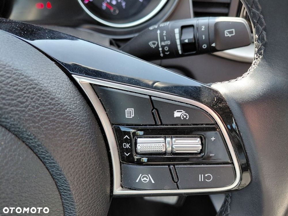 Kia Ceed 1.5 T-GDI M - 16