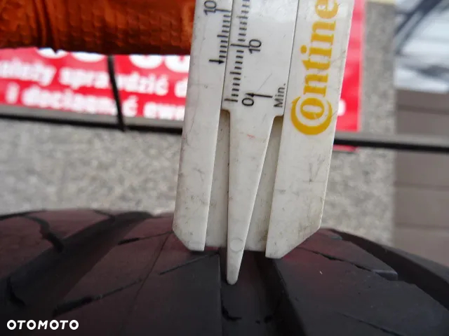 235/60/R17 102V Goodyear Efficient Grip - 5