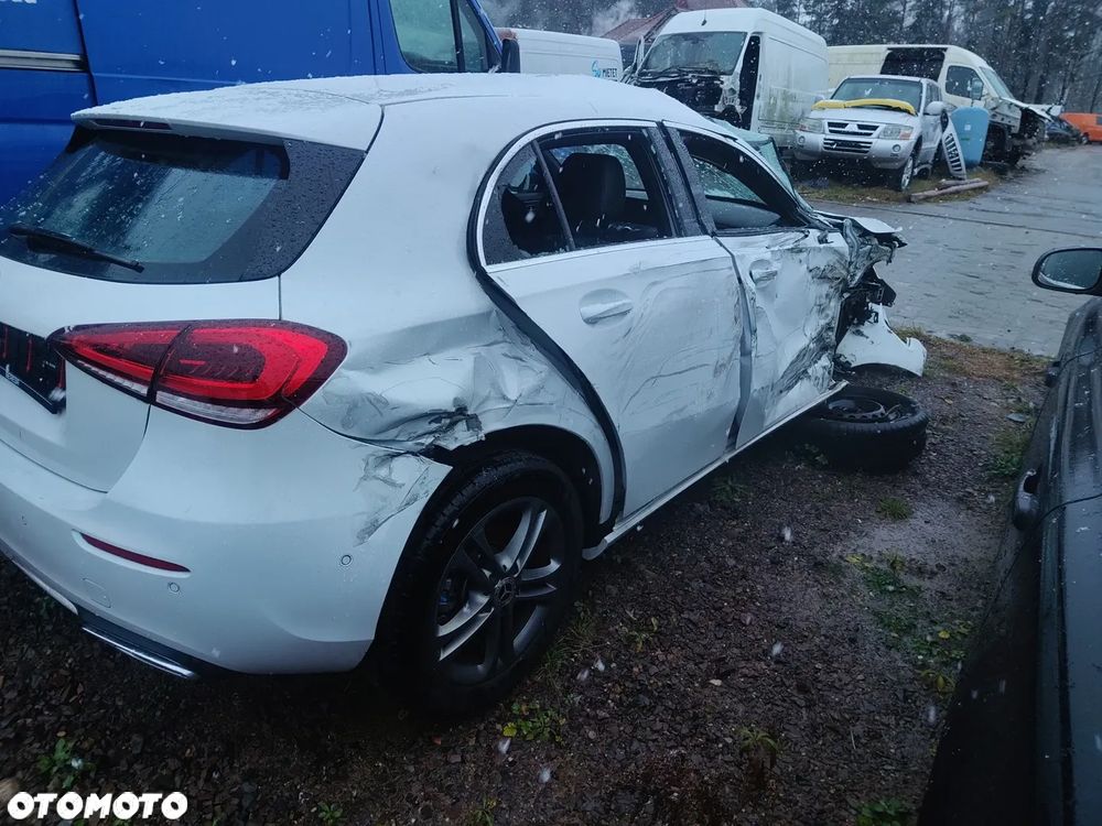 Mercedes-Benz Klasa A 200 Progressive - 4