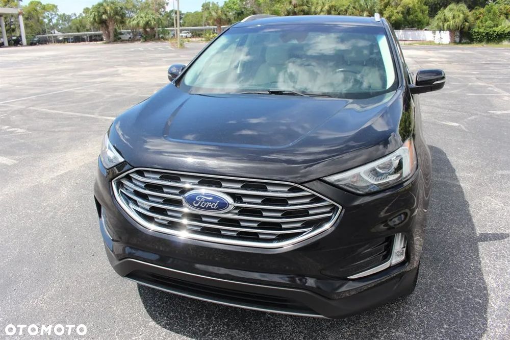 Ford Edge - 3