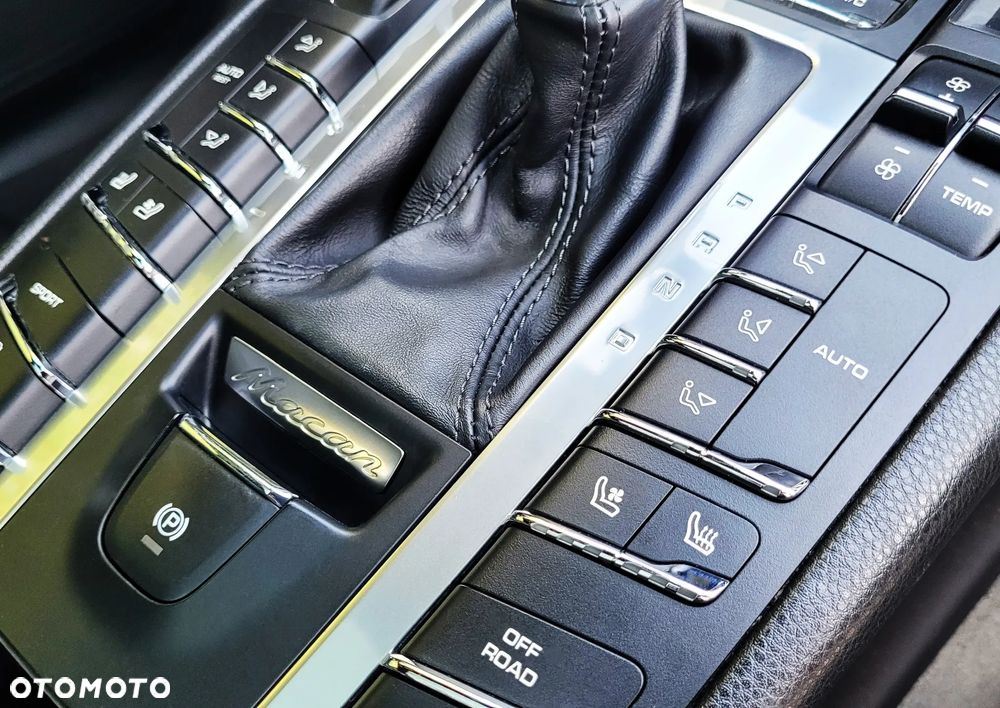 Porsche Macan PDK - 26