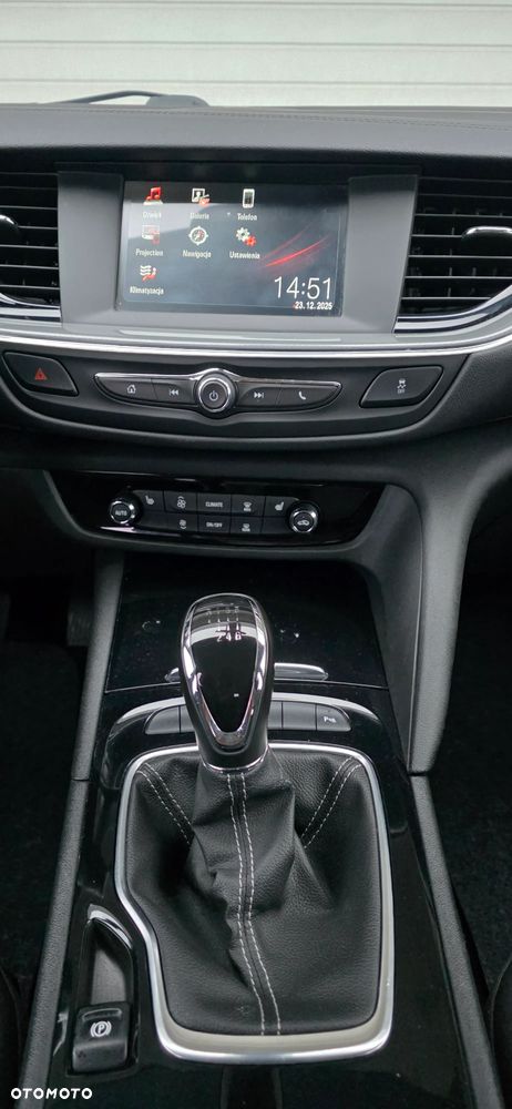 Opel Insignia 1.6 ECOTEC Edition - 8