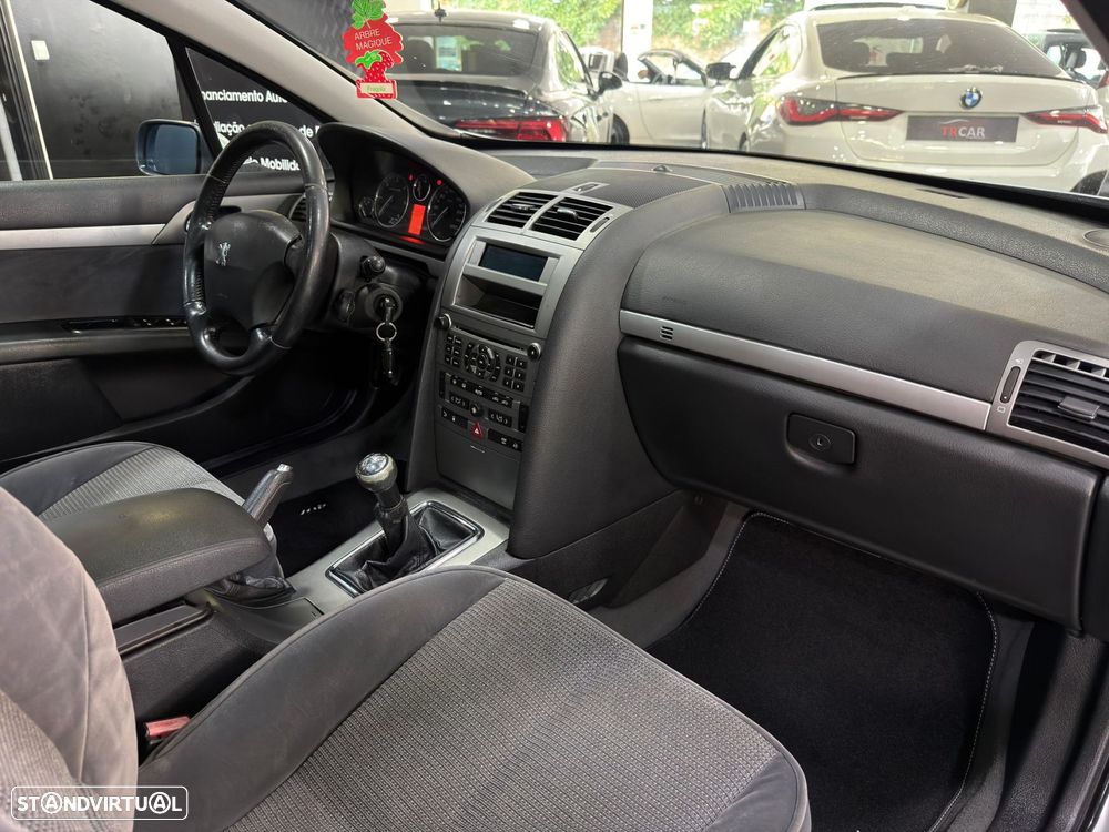 Peugeot 407 SW 1.6 HDi Premium - 17