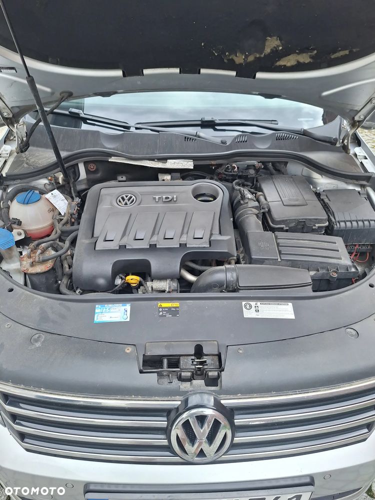 Volkswagen Passat Variant 2.0 Blue TDI DPF Comfortline - 14